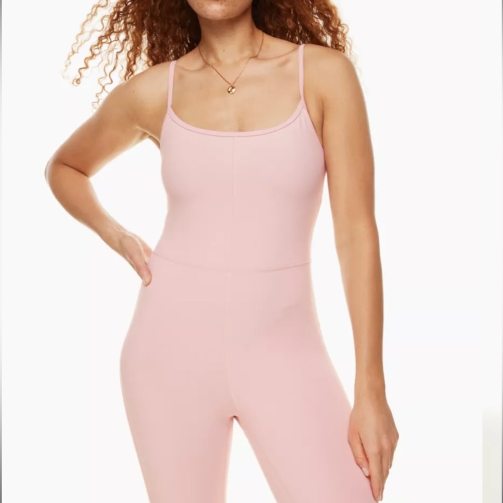 ARITZIA Wilfred Free
Divinity Jumpsuit